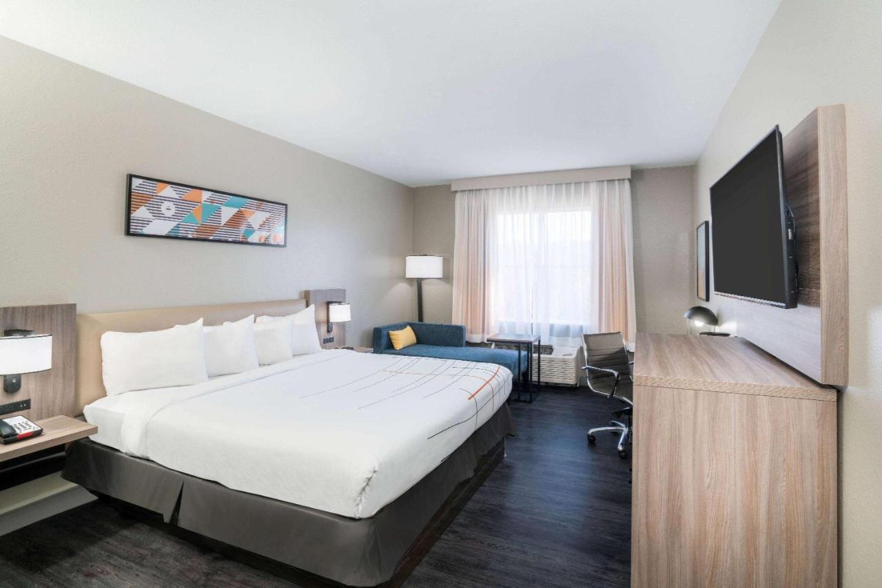 La Quinta By Wyndham Montgomery Ngoại thất bức ảnh