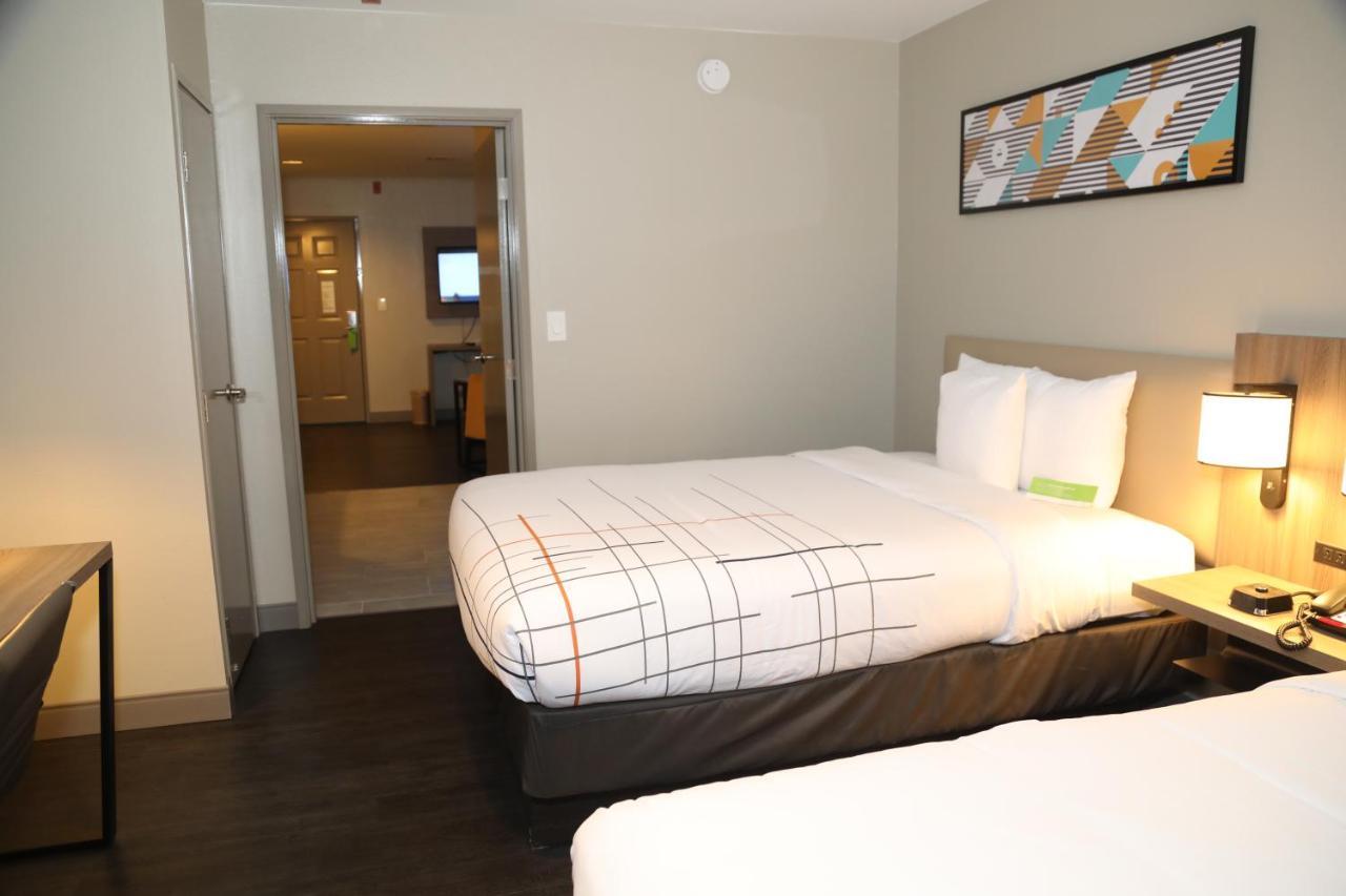 La Quinta By Wyndham Montgomery Ngoại thất bức ảnh