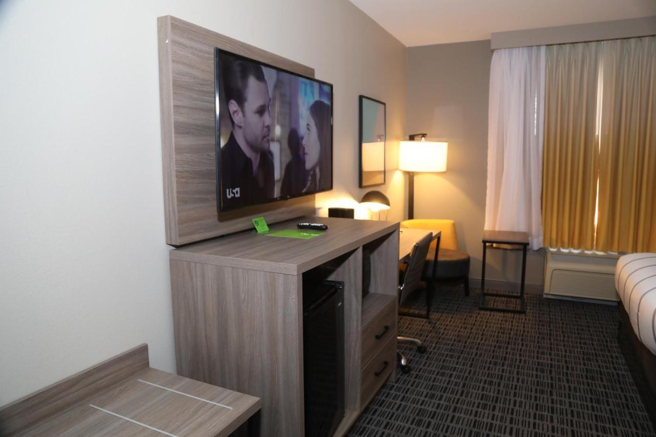 La Quinta By Wyndham Montgomery Ngoại thất bức ảnh