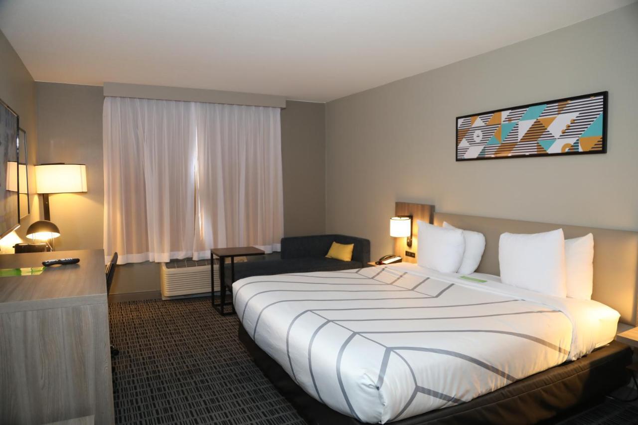 La Quinta By Wyndham Montgomery Ngoại thất bức ảnh